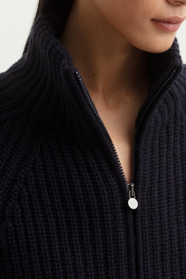 Garmentgrid.shop292ebae53e 4