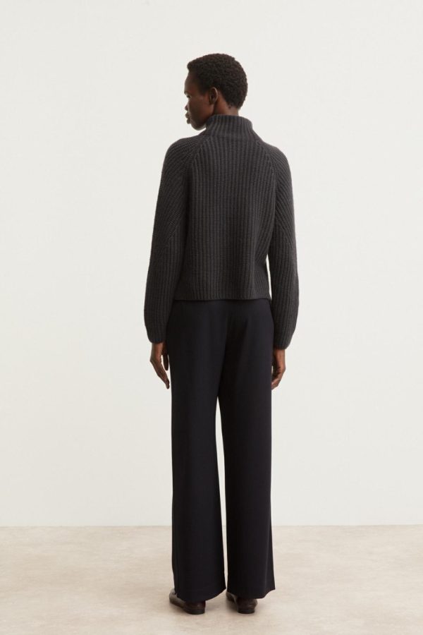 Garmentgrid.shop96a49648ea 3