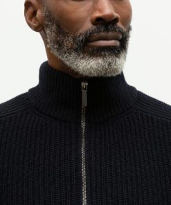 Garmentgrid.shop9d9d9ef9c5 4