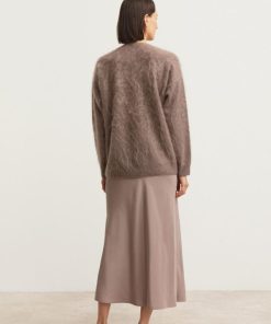 Garmentgrid.shopd048a119be 4