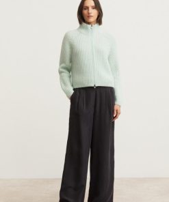 Garmentgrid.shopda5a840170 1