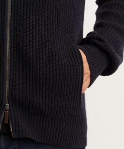 Garmentgrid.shopff0beccaa4 3