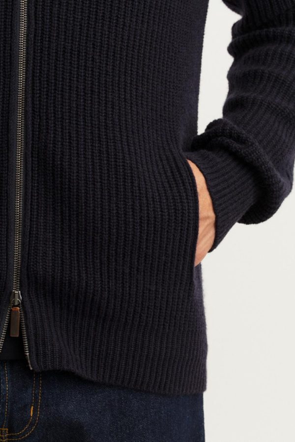 Garmentgrid.shopff0beccaa4 3